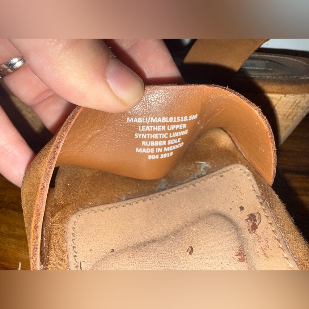 Steve Madden Brown Wedge Sandals 8.5 Women’s Comfortable and Cute - Picture 3 of 4